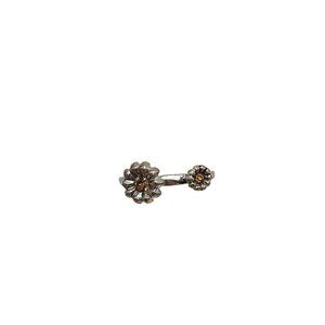 Silver Tone Topaz Rhinestone Daisy Ring Featuring Dual Flower Design Vintage